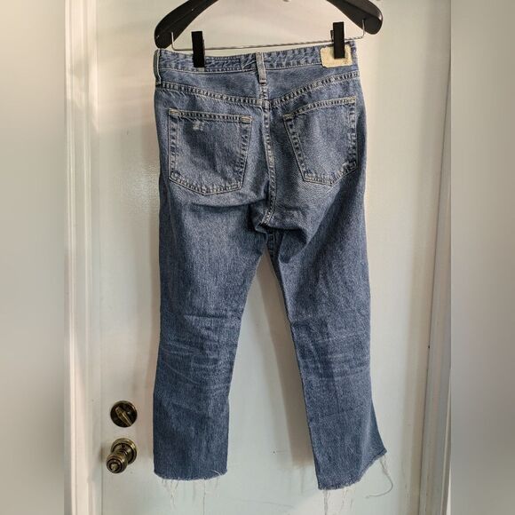 AG distressed crop jeans size 26. Waist 14 inches and inseam is 23 inches - Picture 7 of 7